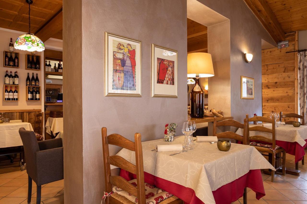 Mont Velan Chambres & Restaurant Saint-Oyen Экстерьер фото